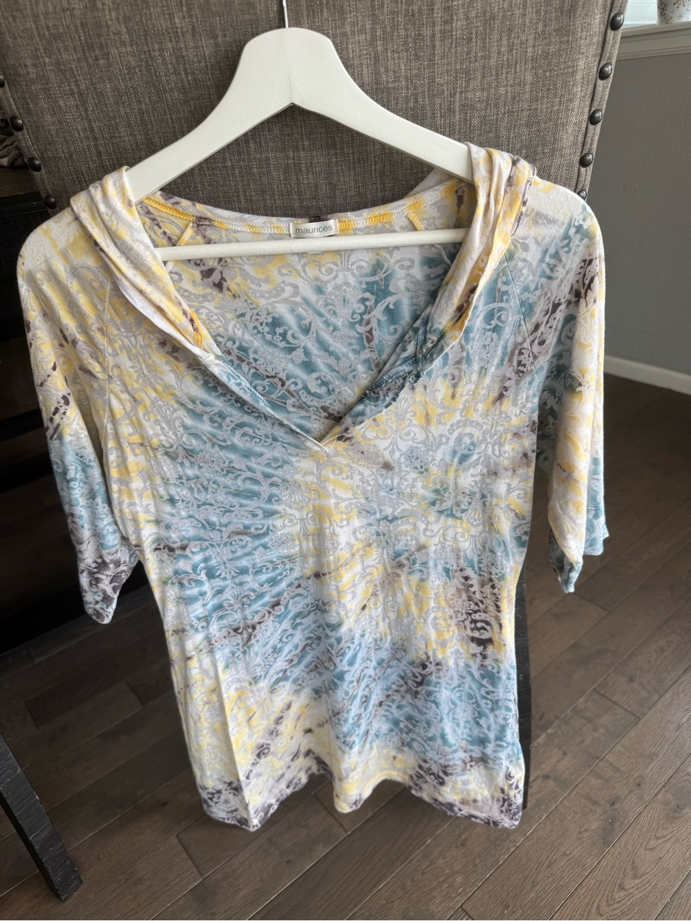 Maurices Paisley Print V-Neck Lightweight Hoodie Tee in Blue, Yellow & Cream